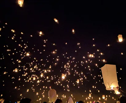 Lanterns Over the Ping River Bring Chiang Mai Together